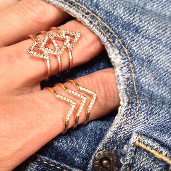 Stella & Dot | 🌸⚜️Rose Gold Pavé Spear Ring - Picture 6 of 8